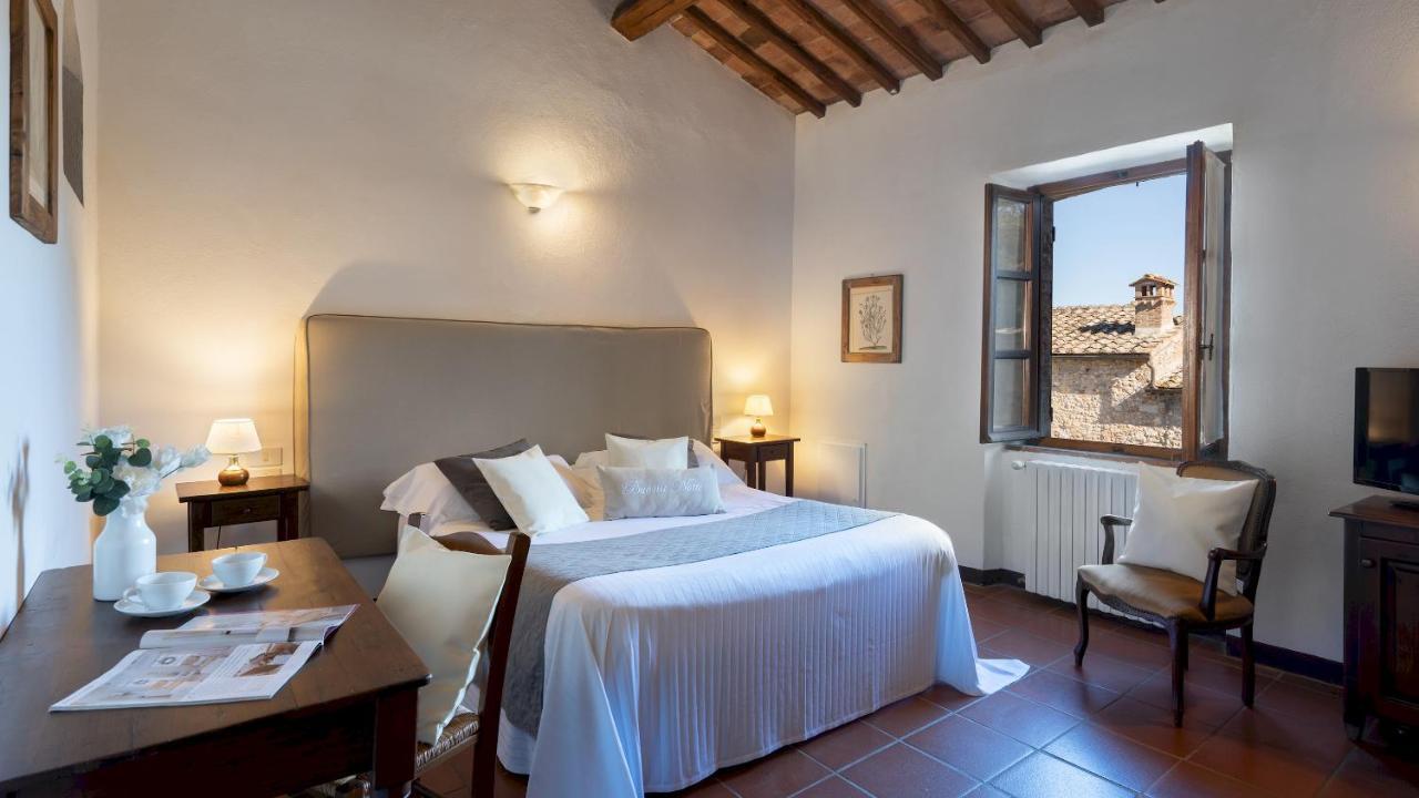 Borgo Gallinaio 32, Emma Villas Сиена Екстериор снимка