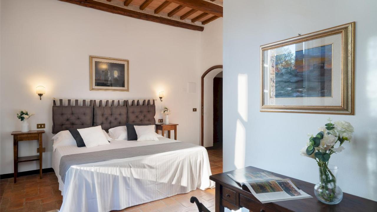 Borgo Gallinaio 32, Emma Villas Сиена Екстериор снимка