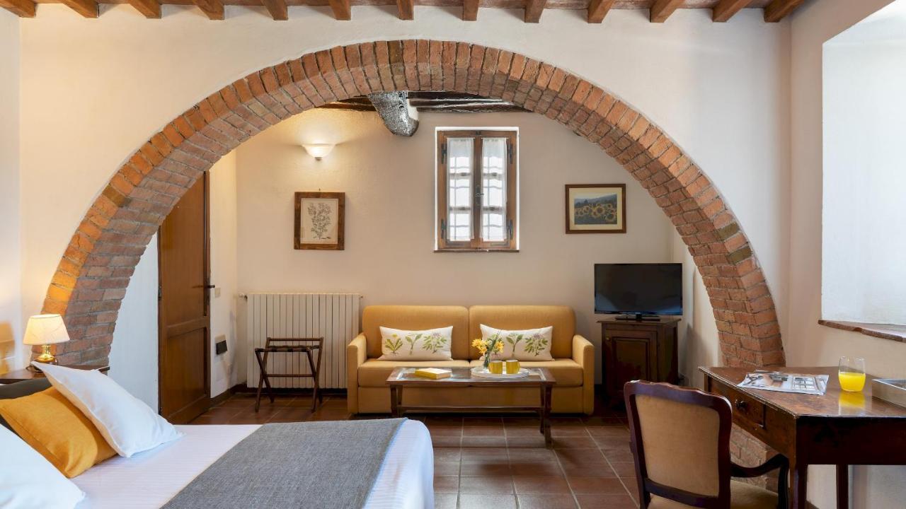 Borgo Gallinaio 32, Emma Villas Сиена Екстериор снимка